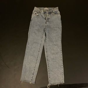 Acid wash jeans